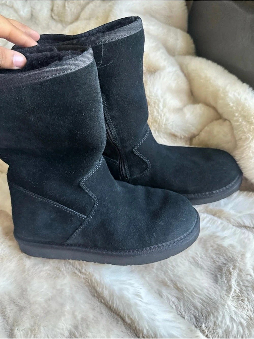 UGG black suede mid-calf height Boots